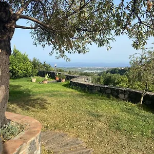 Mandorlo Dell'etna, Casa Siciliana Piedimonte Etneo